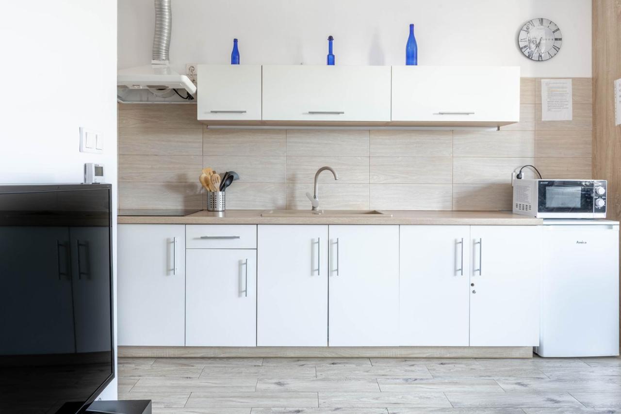 Zakatki Swiata Appartement Poznań Buitenkant foto