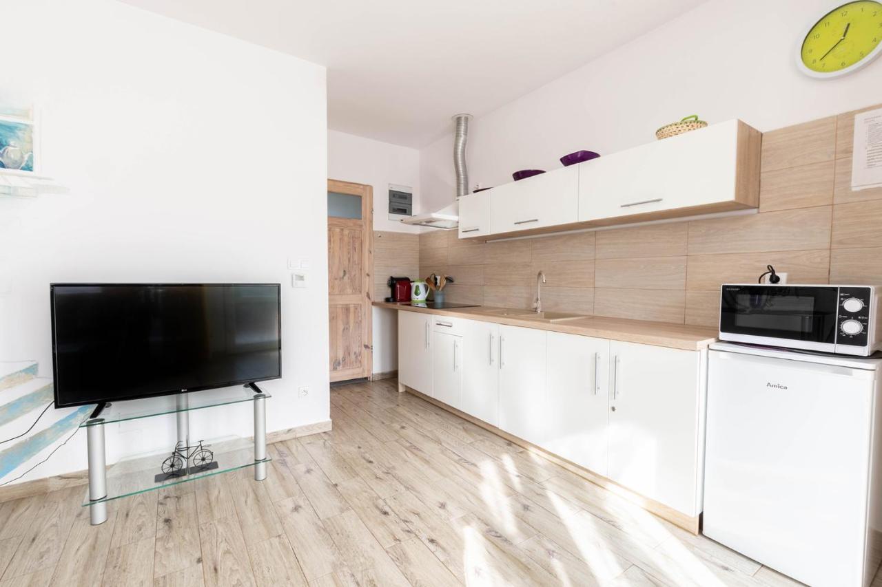 Zakatki Swiata Appartement Poznań Buitenkant foto